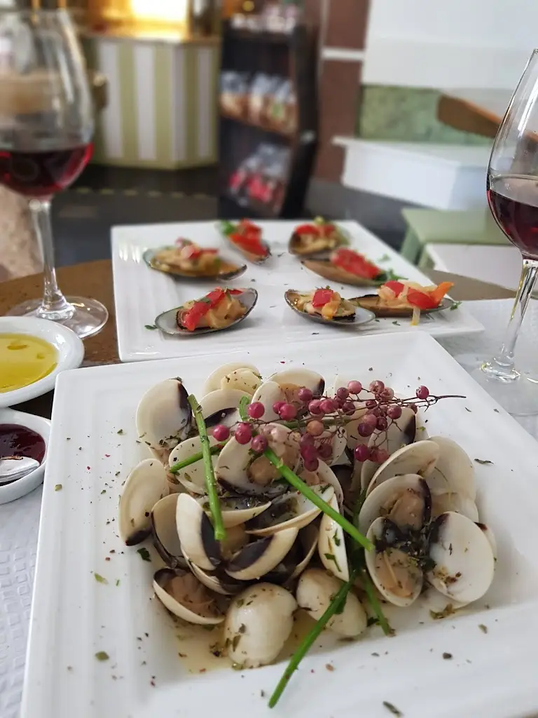 Magdalena Knopp_Wine Bar 3V's_Porto Santo_recensione