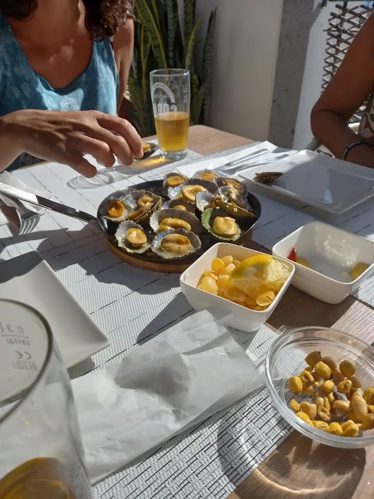 Menu_Caravela Sports Bar_Porto Santo_imagen_3