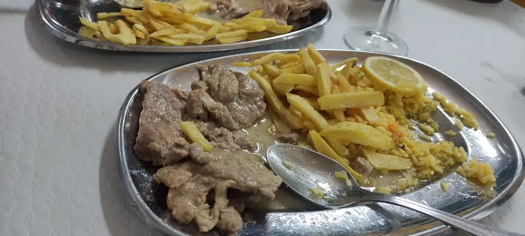 António Jorge Cardoso_Café restaurante N2_Montargil_recensione