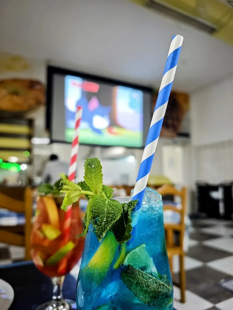 Honey Singh_Deliciosor Bar e Restaurante Pizzeria I Indiano I Italiano I Bife_Ponte de Sor_review