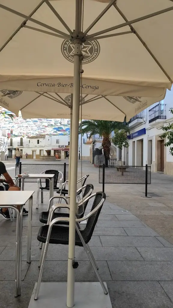 Mark Vayner_Pirolito CV - Wine & Tapas_Castelo de Vide_recensione