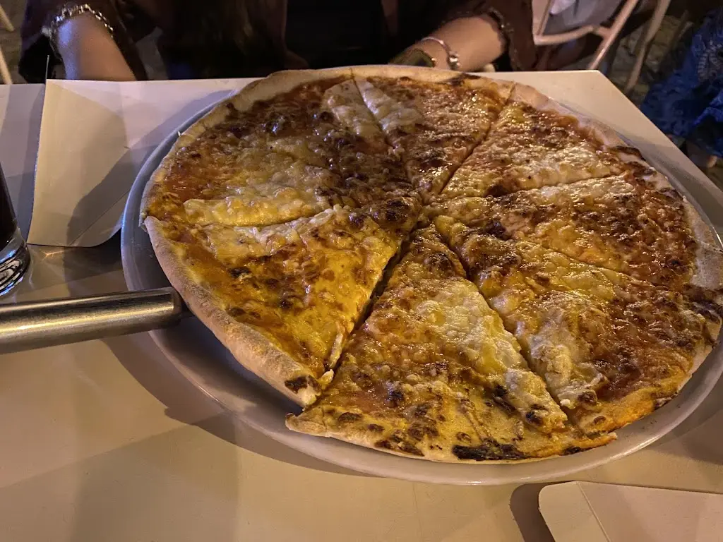 Tony PizzaV_Castelo de Vide_slider_image_2