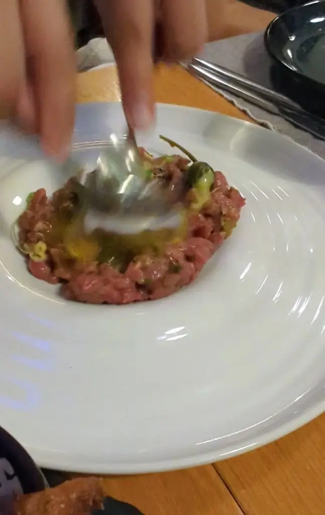 Javier Parapar_Theatro - restaurante, wine bar e galeria de arte_Aver-o-Mar_review