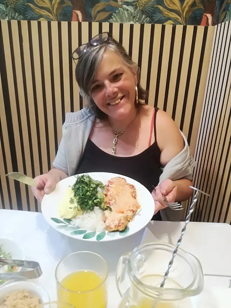 teresa silva silva_COPACABANA BRASIL_Águas Santas_recensione