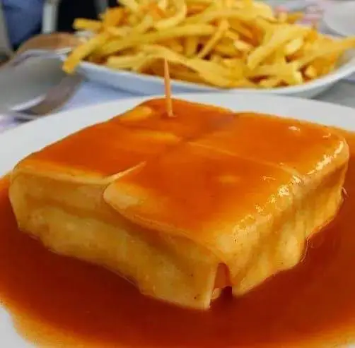 Diana Sousa_Casa Pontes_Alfena_recensione