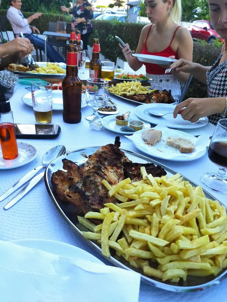 Menu_Restaurante Churrasqueira Avô Marmelo_Portalegre_imagen_8