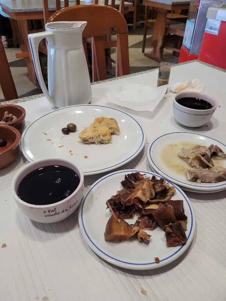 Lilian Travassos_Casa Madureira_Baguim do Monte_recensione