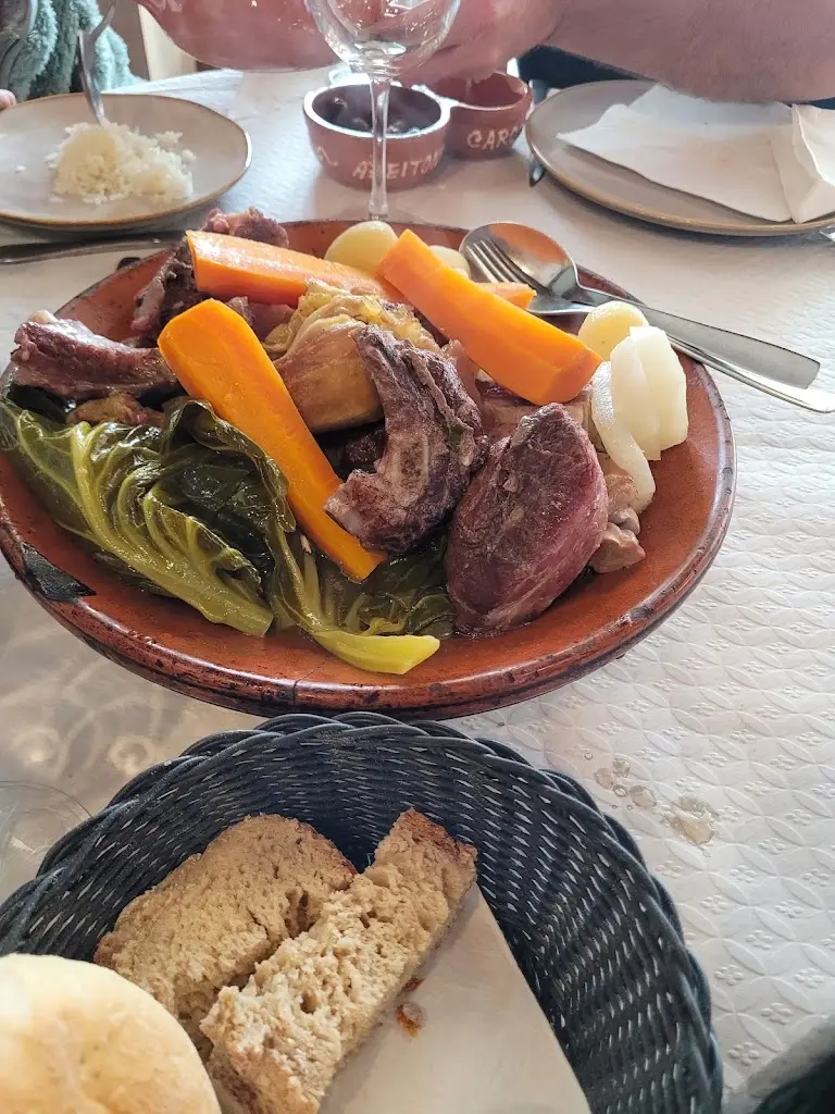 Shaun De Carvalho_O Cardeal_Baguim do Monte_recensione