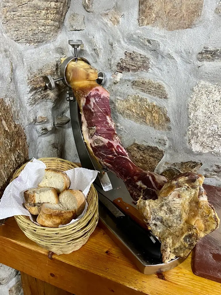 Tasca Buzeca_Barrosas_slider_image_2