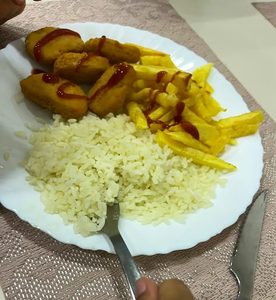 Pão Quente Churrasqueira Largo Sta Isabel, Lda._Avintes_slider_image_2