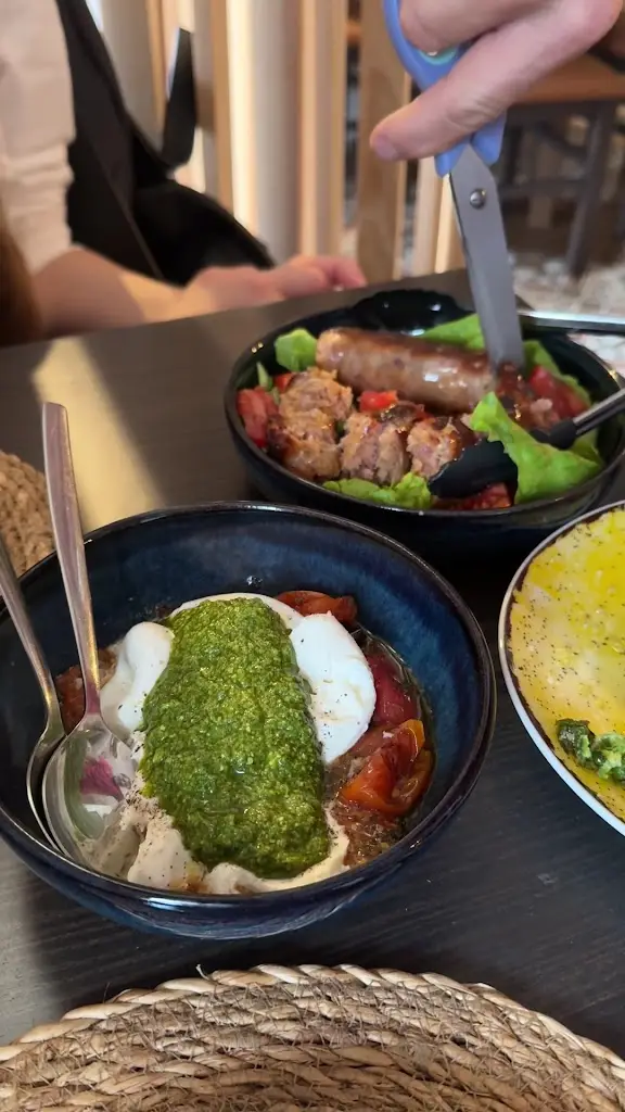 Dmitrii Bezfamilnyi_Restaurante Bairra_Canidelo_reseña