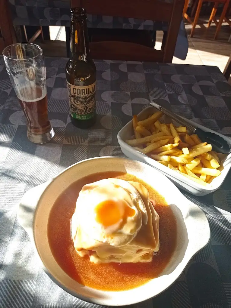 Artur Kuzminykh_Taberna da graça_Canidelo_recensione