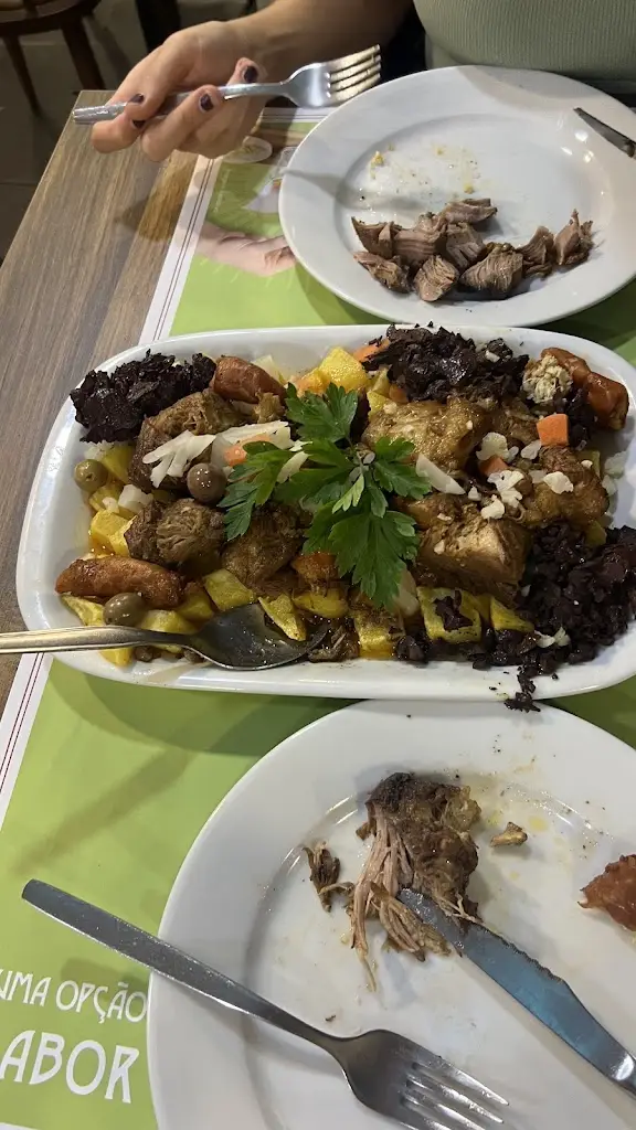 Nicolás Torres_A Tasquinha do Dragão_Canidelo_recensione