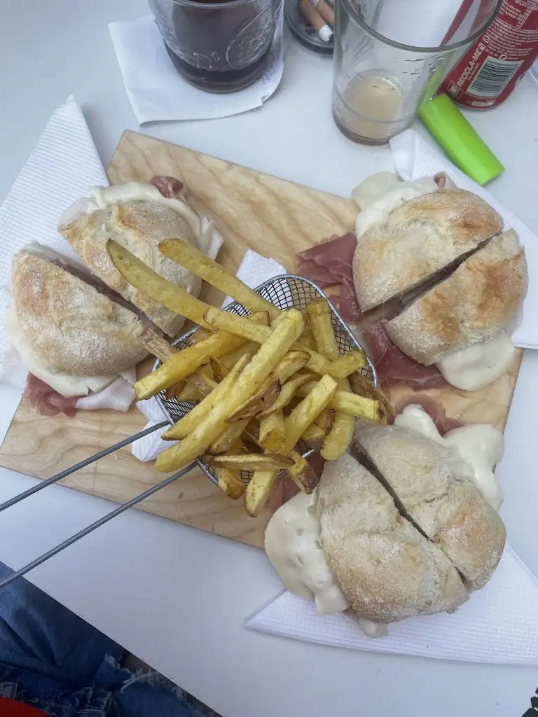 Tiephaine Bobet_Petiscaria 