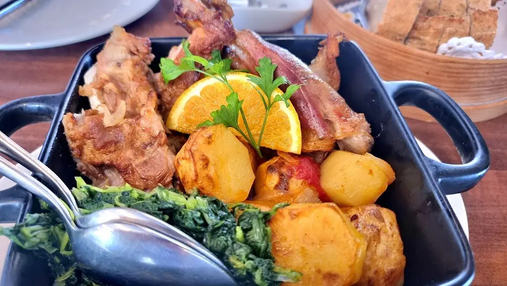 Peperoncino Restaurante_Baltar_slider_image_3