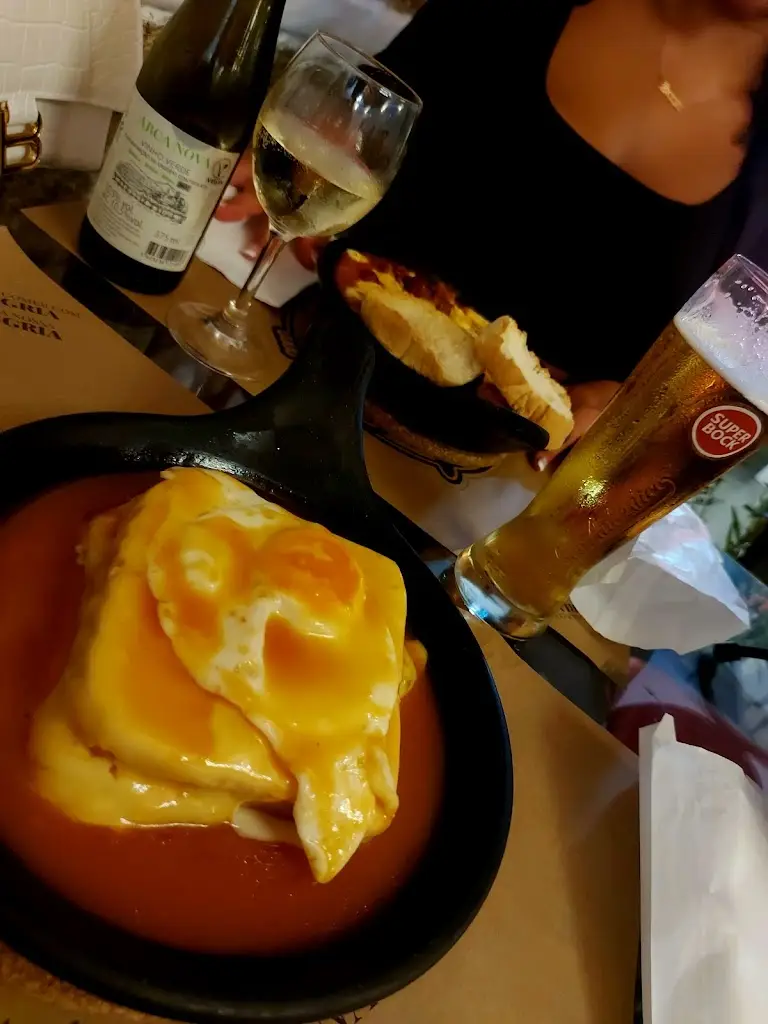 Fábio Silva_República das Francesinhas_Baltar_recensione