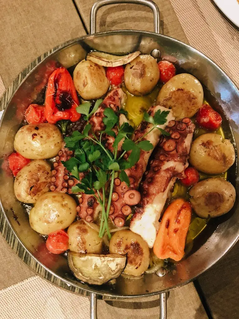 Joana Takes A Walk_O Zangão_Baltar_recensione