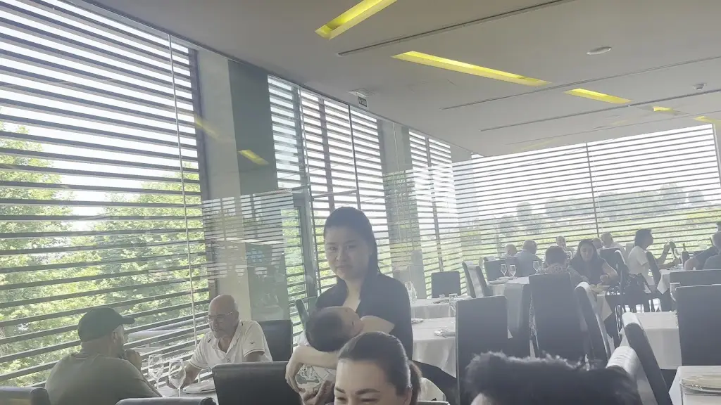 Lina_Bougado_slider_image_2