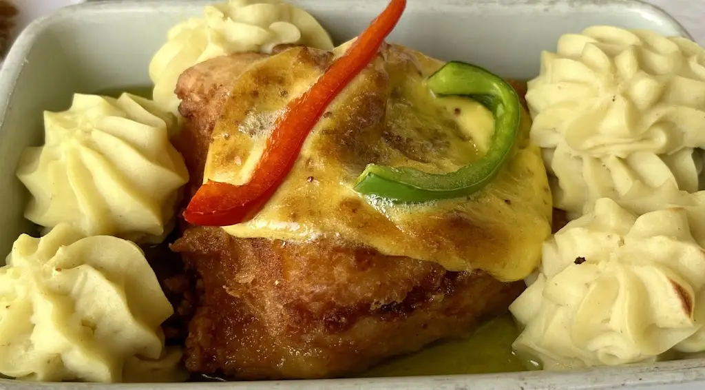 LINO RAMOS_Micas Casa Campos_Bougado_recensione