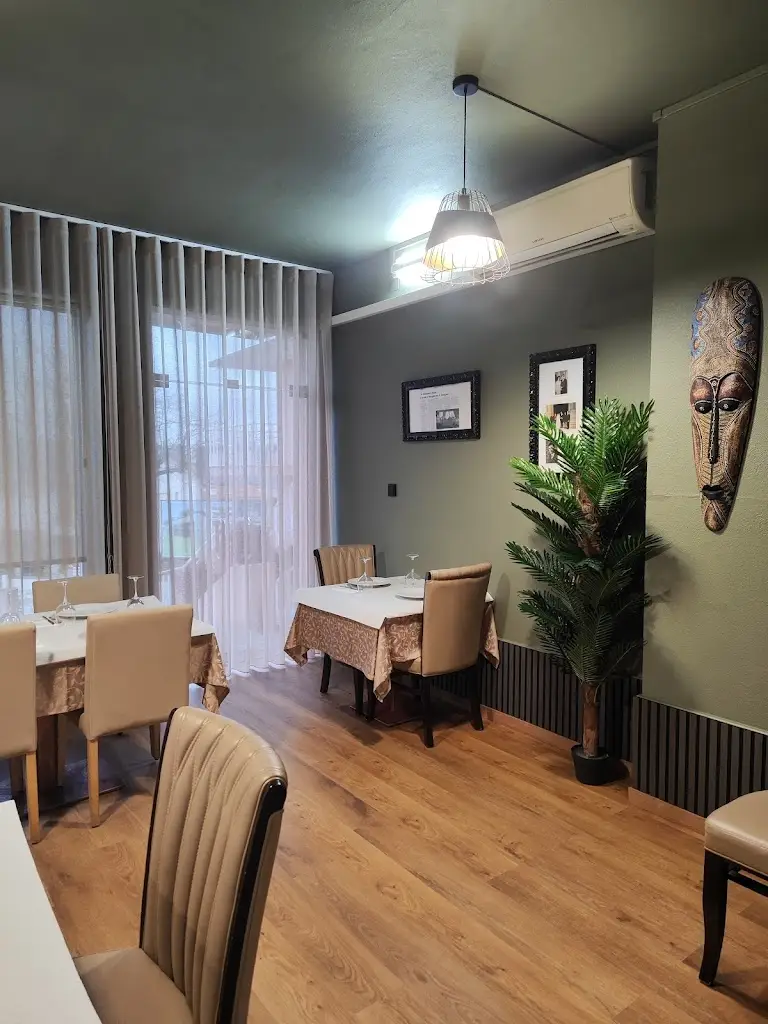 Micas Casa Campos_Bougado_slider_image_1