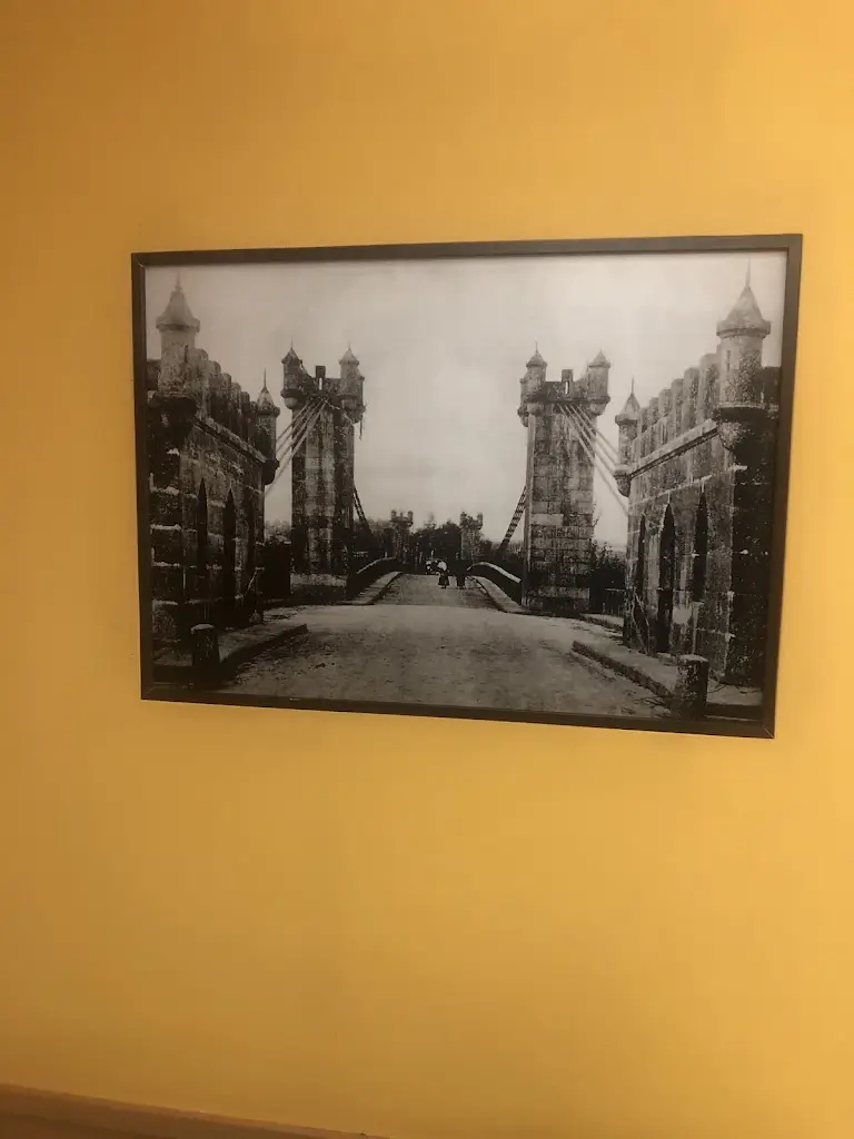 Carlos Rocha Martins_Xurrascus_Bougado_review