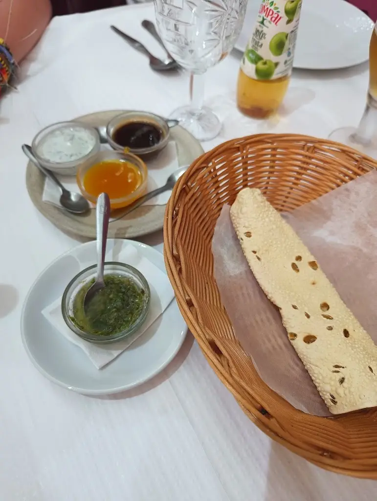 Marta Tamioła_Raj Darbar Indian Restaurant_Castelões de Cepeda_recensione