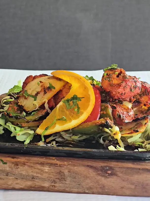 Raj Darbar Indian Restaurant_Castelões de Cepeda_slider_image_2