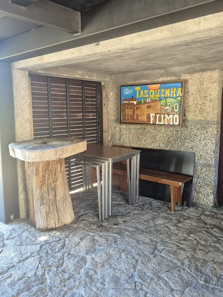 Tasquinha do Fumo_Baião_slider_image_3