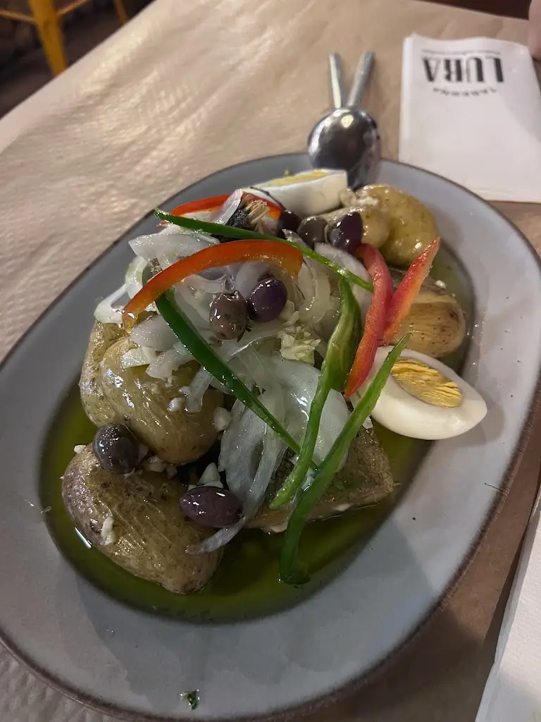 Dani Marc_Taberna LURA_Baião_recensione