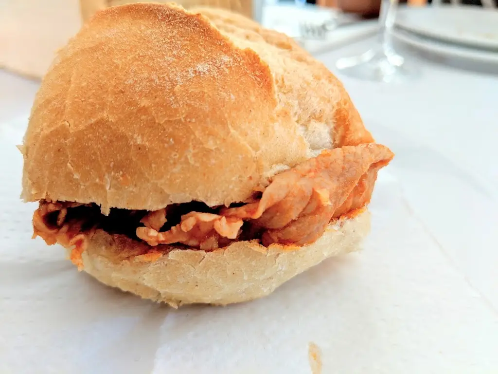 Sean Wilson_Tasca do Arressaio_Baião_reseña