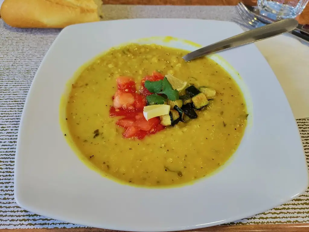 Taberna Santo António restaurant in Grijó