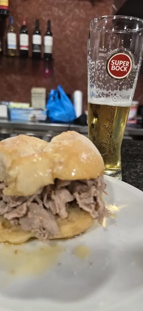 Costa das Bifanas_Fânzeres_slider_image_3