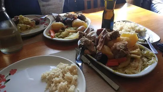 Fernando Oliveira_Taberna O Lavrador_Fânzeres_recensione