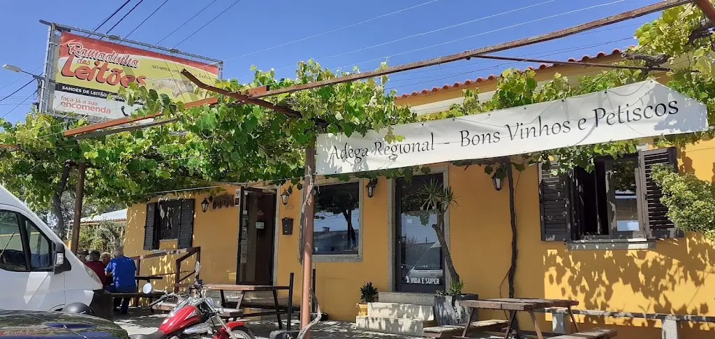 Ramadinha dos Leitões ristorante a Milheirós de Poiares