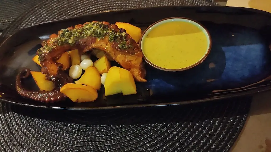 Porto Cantinho dos Leitões_Fânzeres_slider_image_2