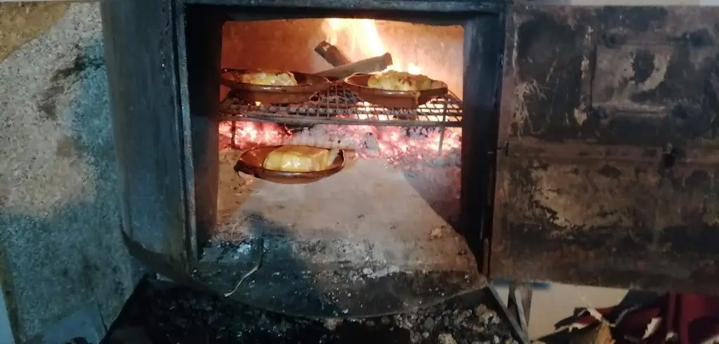 jorge martins_Restaurante Igreja - Prato do dia_Fânzeres_recensione