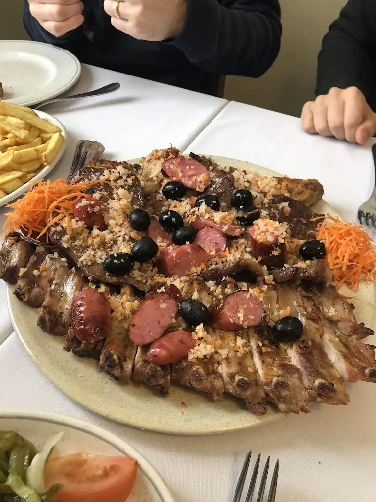 Antonieta Ponce de Leão_O Brasinhas_Leça do Bailio_recensione