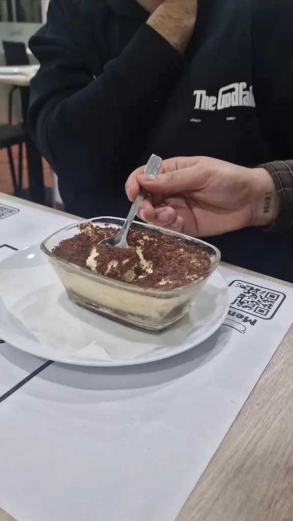 Andresa Peixoto_Casa dos Cachorrinhos_Ermesinde_recensione