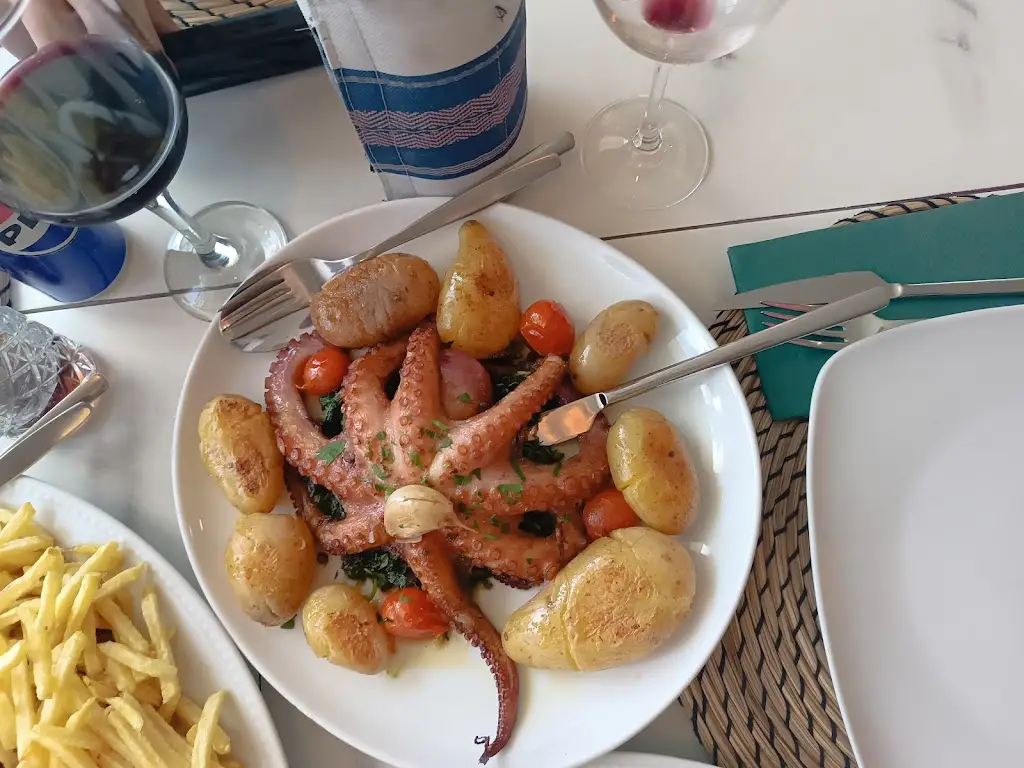 Cristina Pinto_3Delícias_Ermesinde_recensione