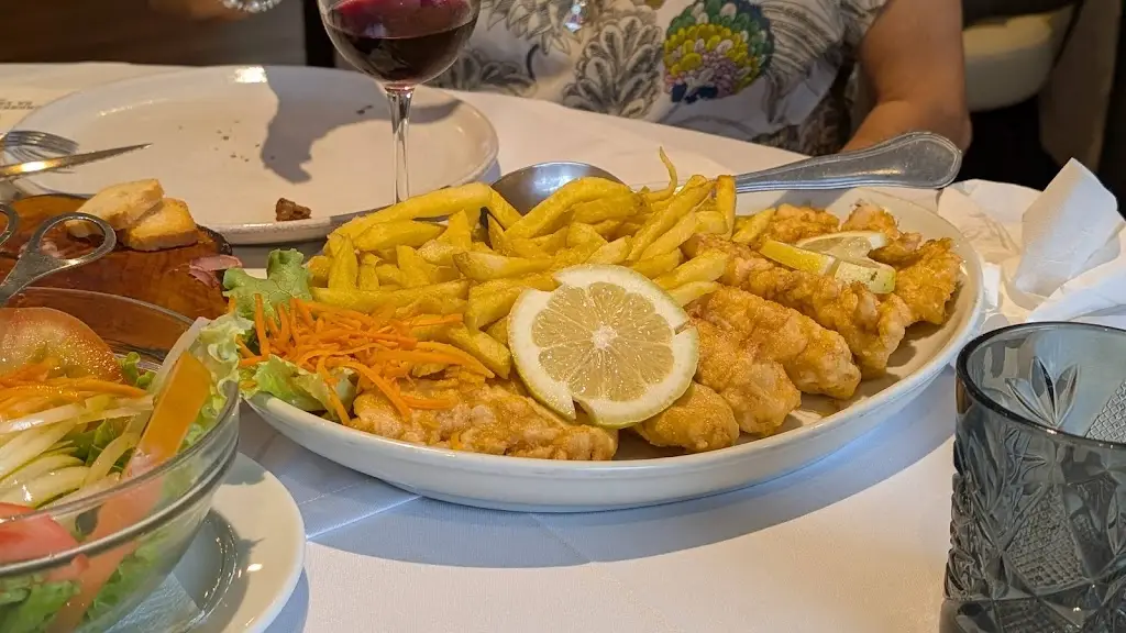 Manny Vazquez_Churrasqueira da Estação de Ermesinde_Ermesinde_recensione