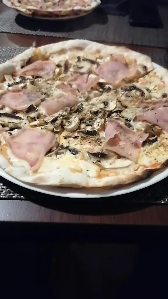 Pizaria VilAroma_Ermesinde_slider_image_2