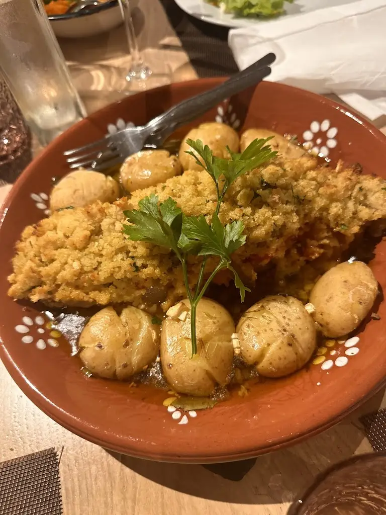 Vasilissa Georgoulopoulou_Foral_Lousada_recensione