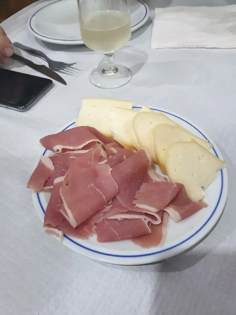 Daniela Rodrigues_Adega Regional Tatana_Carvalhosa_recensione