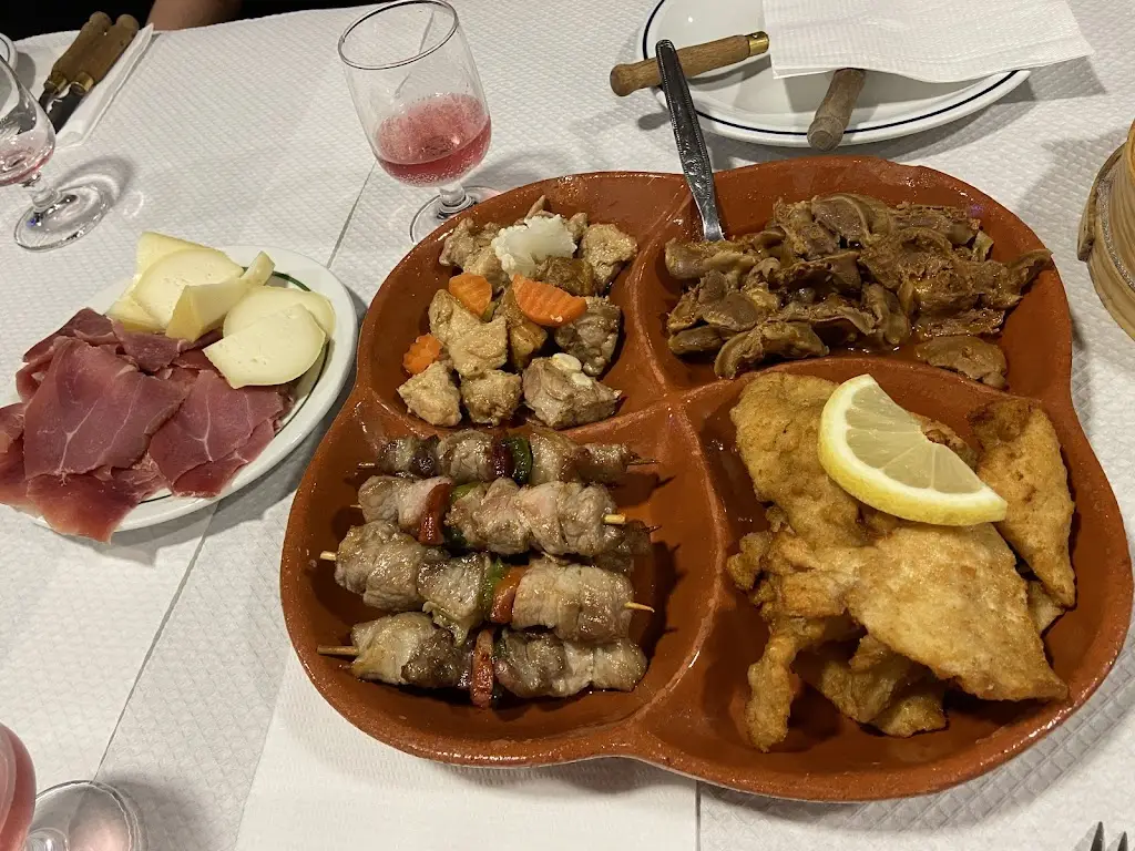 Adega Regional Tatana_Carvalhosa_slider_image_2