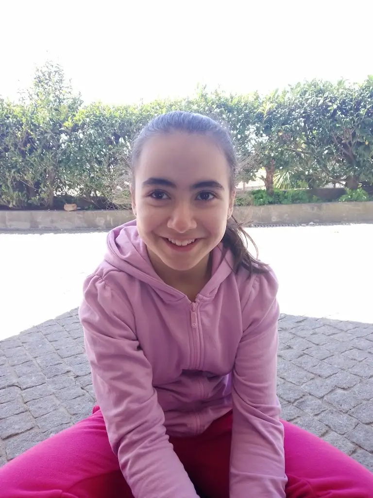 Claudia Sampaio_Roulote Brito_Carvalhosa_review