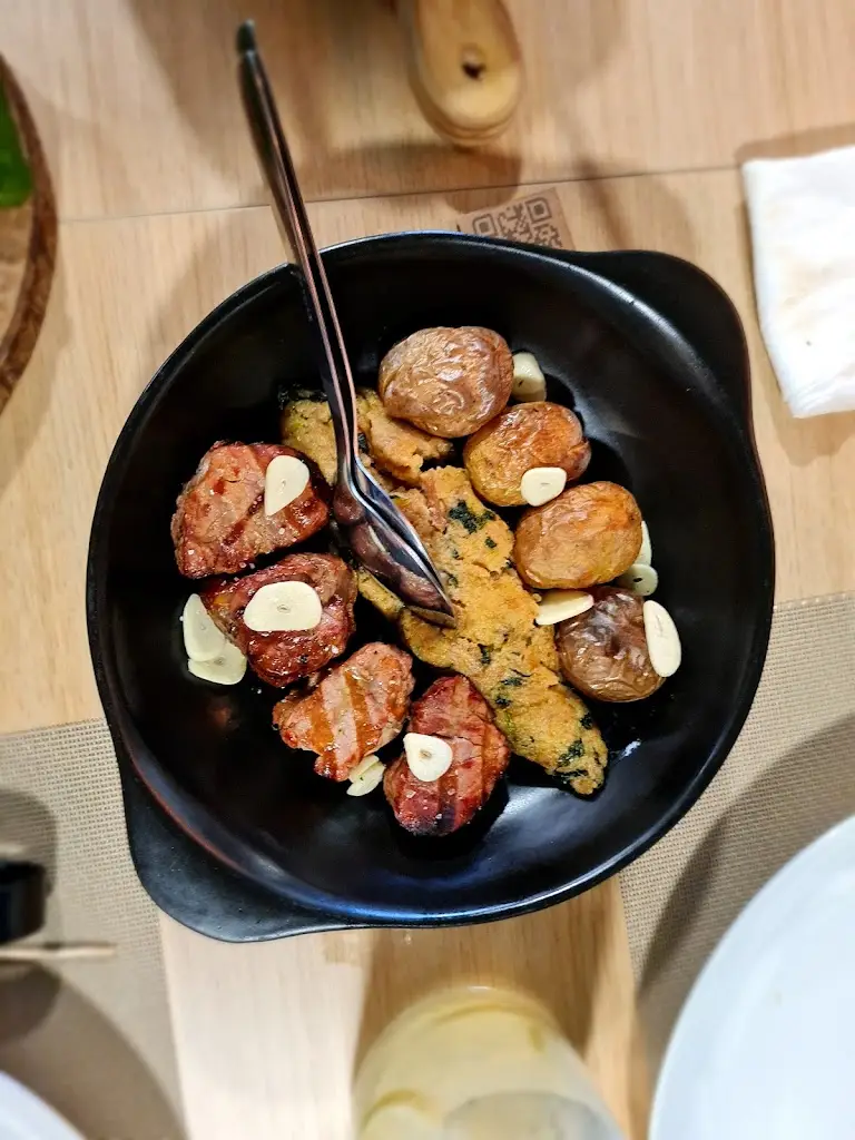 Menu_Raro Restaurant_Carvalhosa_immagine_1