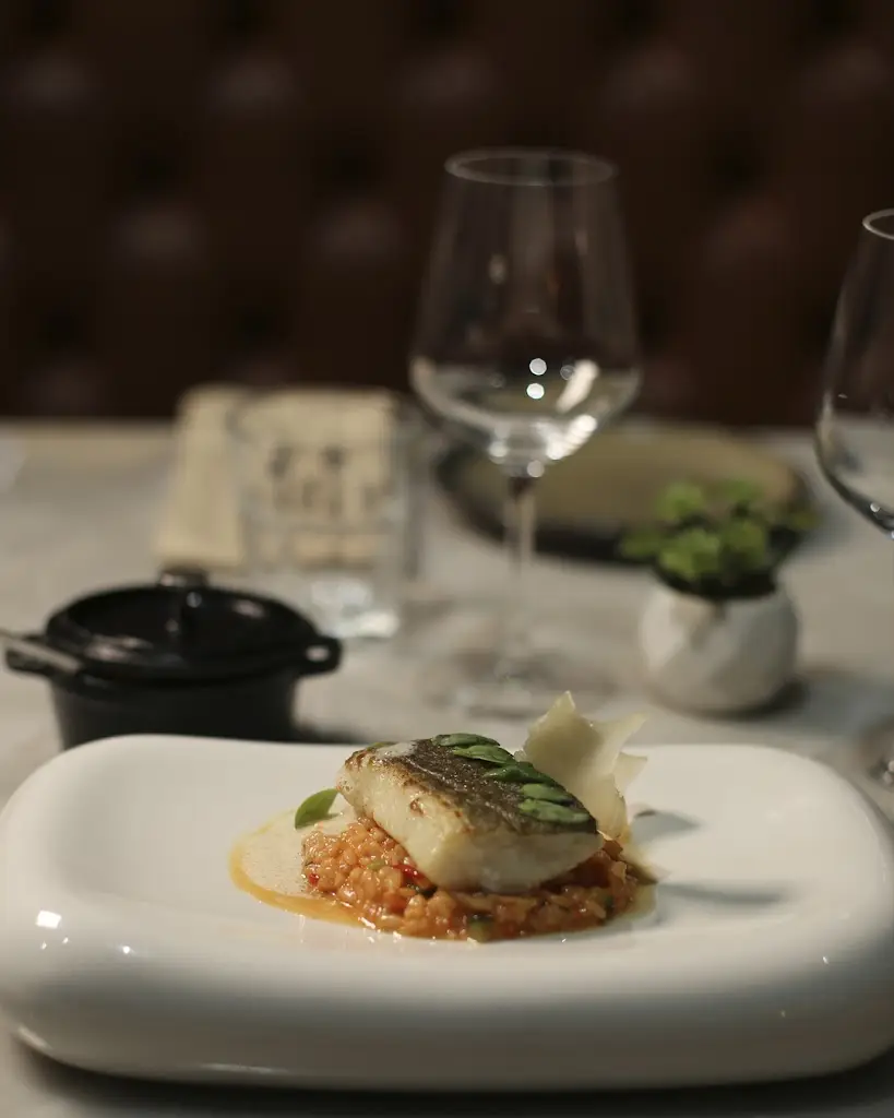 Tapper Fine Food Special Drinks_Carvalhosa_slider_image_3