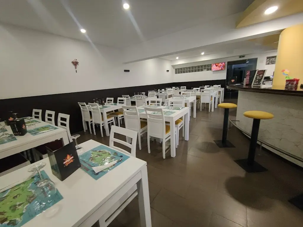 Restaurante Brasas Madeira_Carvalhosa_slider_image_1