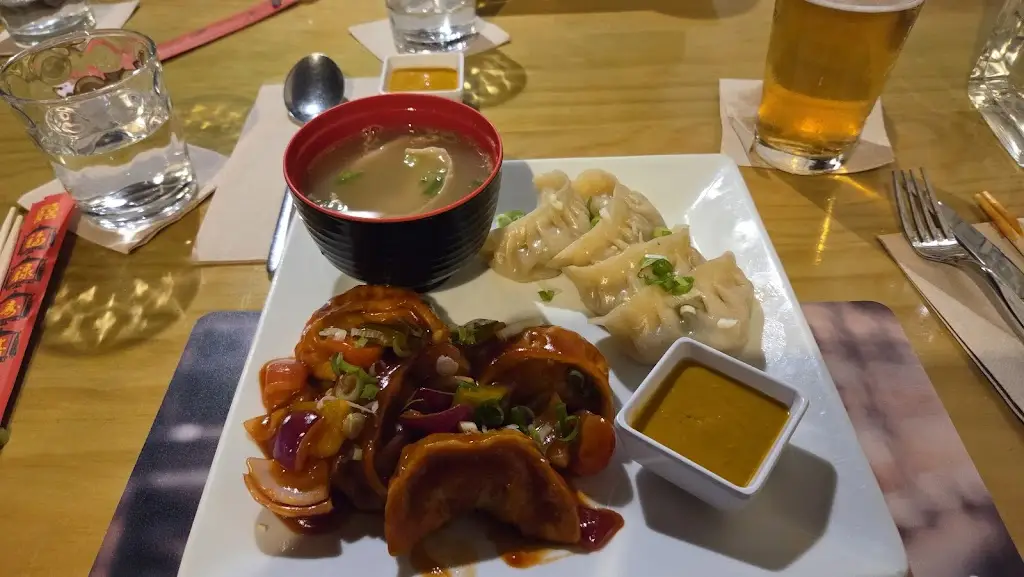 Aharon Gadot_Thamel Restaurant Porto_Carvalhosa_recensione