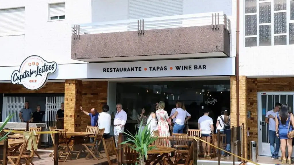 Capital dos Leitões_Carvalhosa_slider_image_1